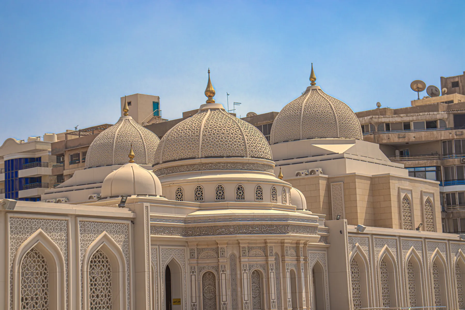 Al Aly Al Azaeem Mosque — MarmoFiber architectural surfaces